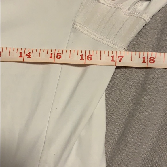 Lululemon Raja Reversible jacket / zip up - Picture 8 of 9